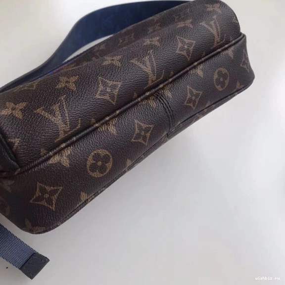 WIS Messenger Vuitton Louis 1027